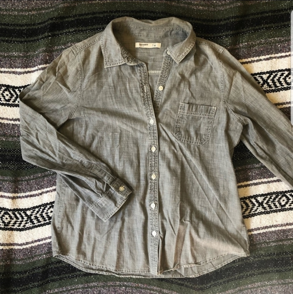 Old navy grey chambray button down